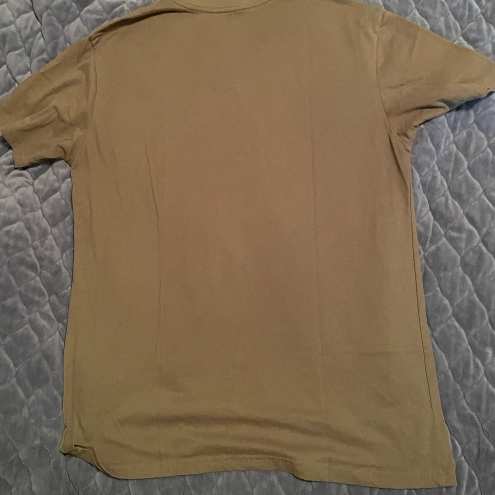 True classics Mens army green tshirt Large